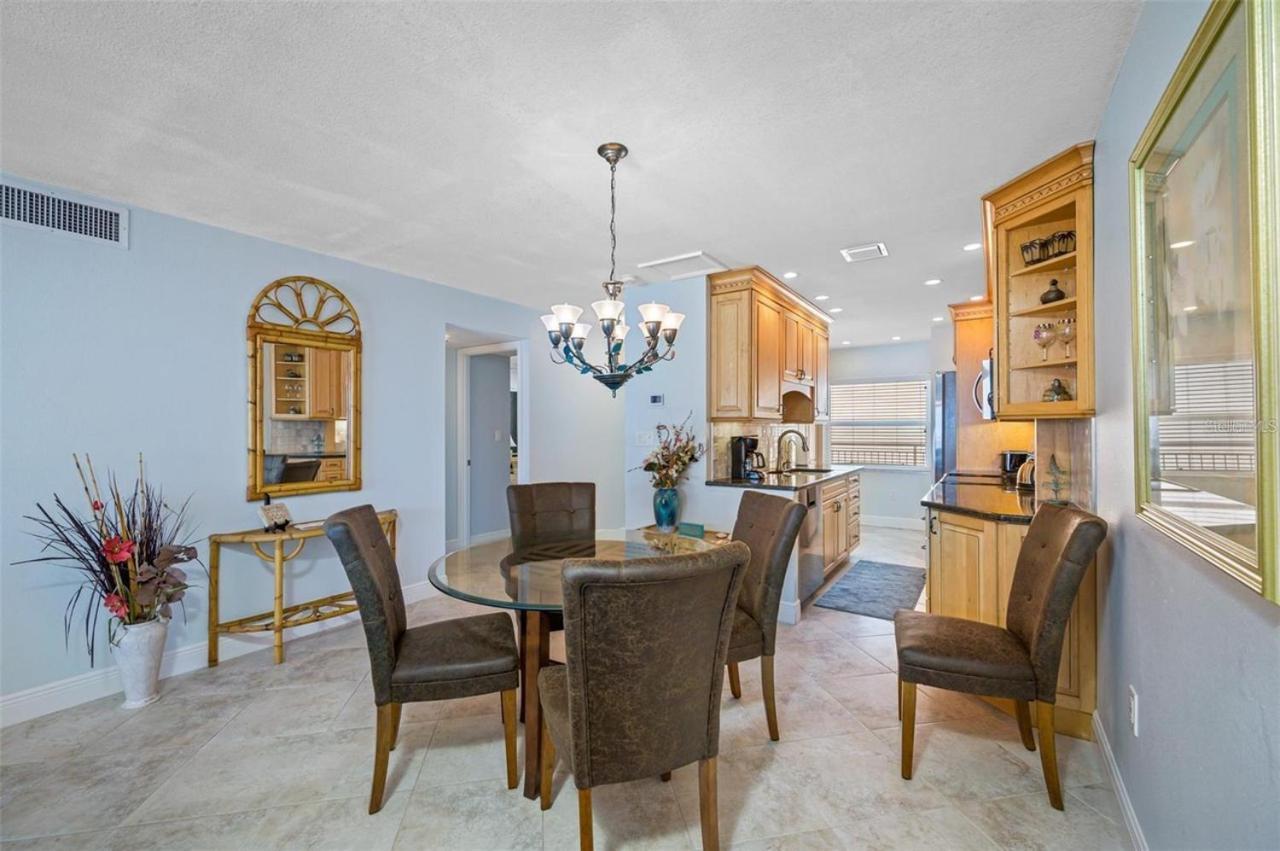 Oceanfront View Of Madeira Beach, Steps To The Beach - Madeira Norte Condo 圣徒皮特海滩 外观 照片