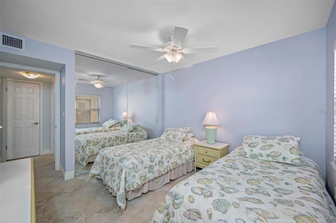 Oceanfront View Of Madeira Beach, Steps To The Beach - Madeira Norte Condo 圣徒皮特海滩 外观 照片